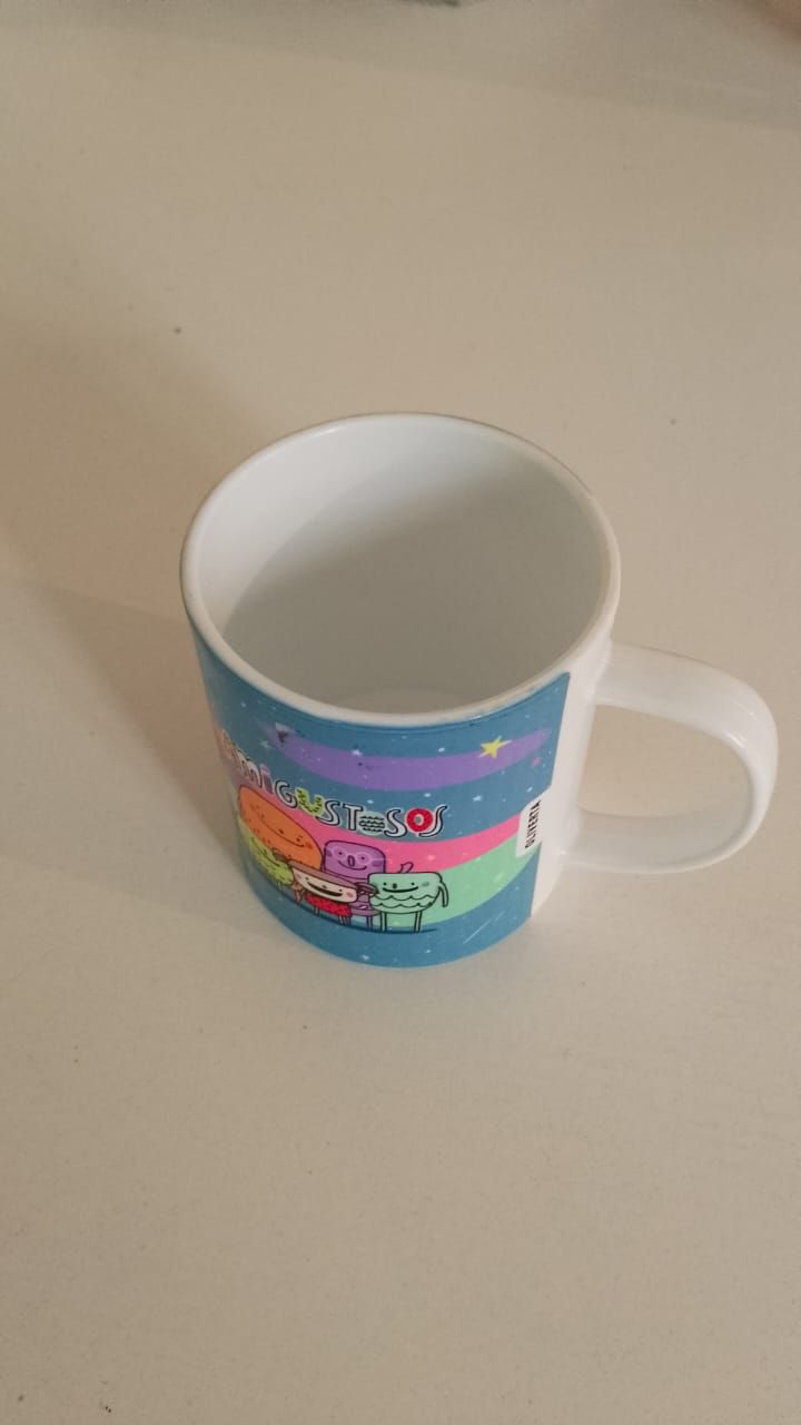 Taza de melamina decorada