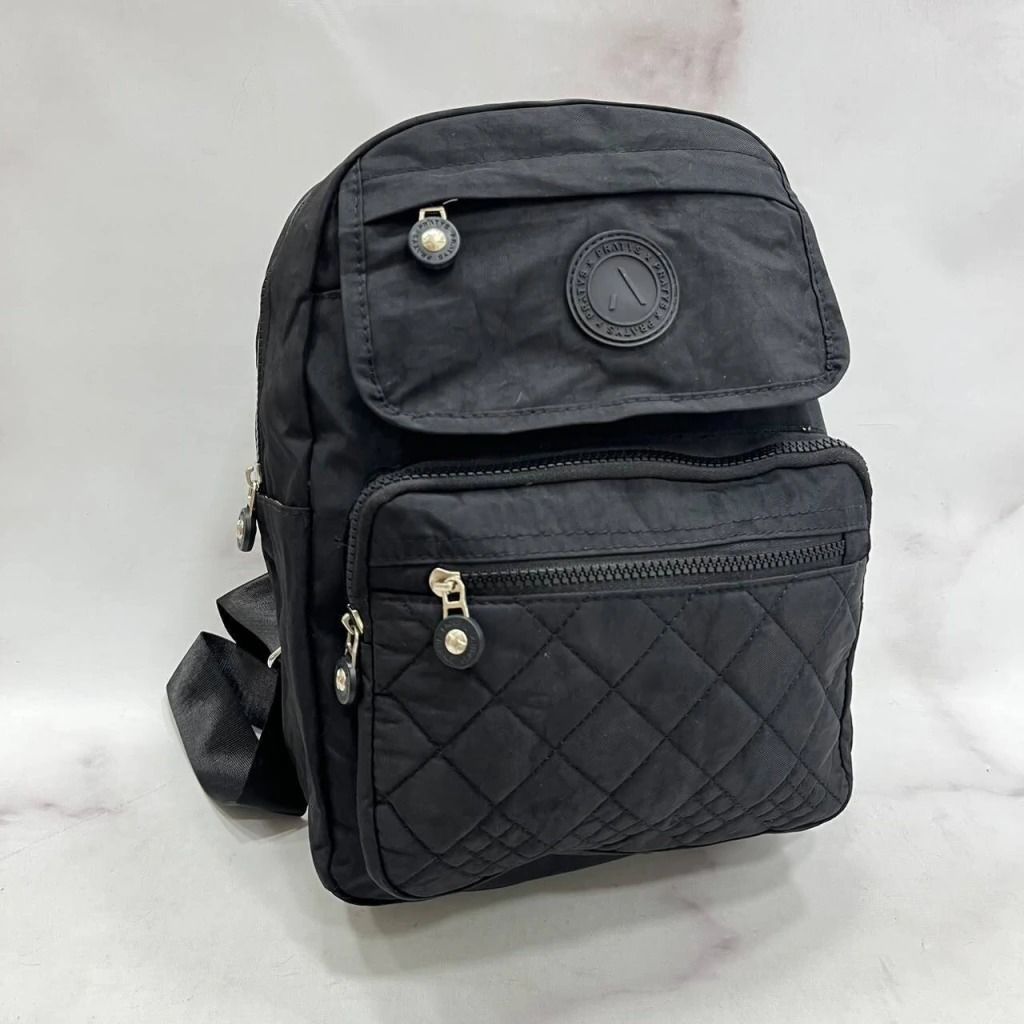 MOCHILAS DE DAMA, COLORES DISPONIBLES: NEGRO, AZUL Y BEIGE