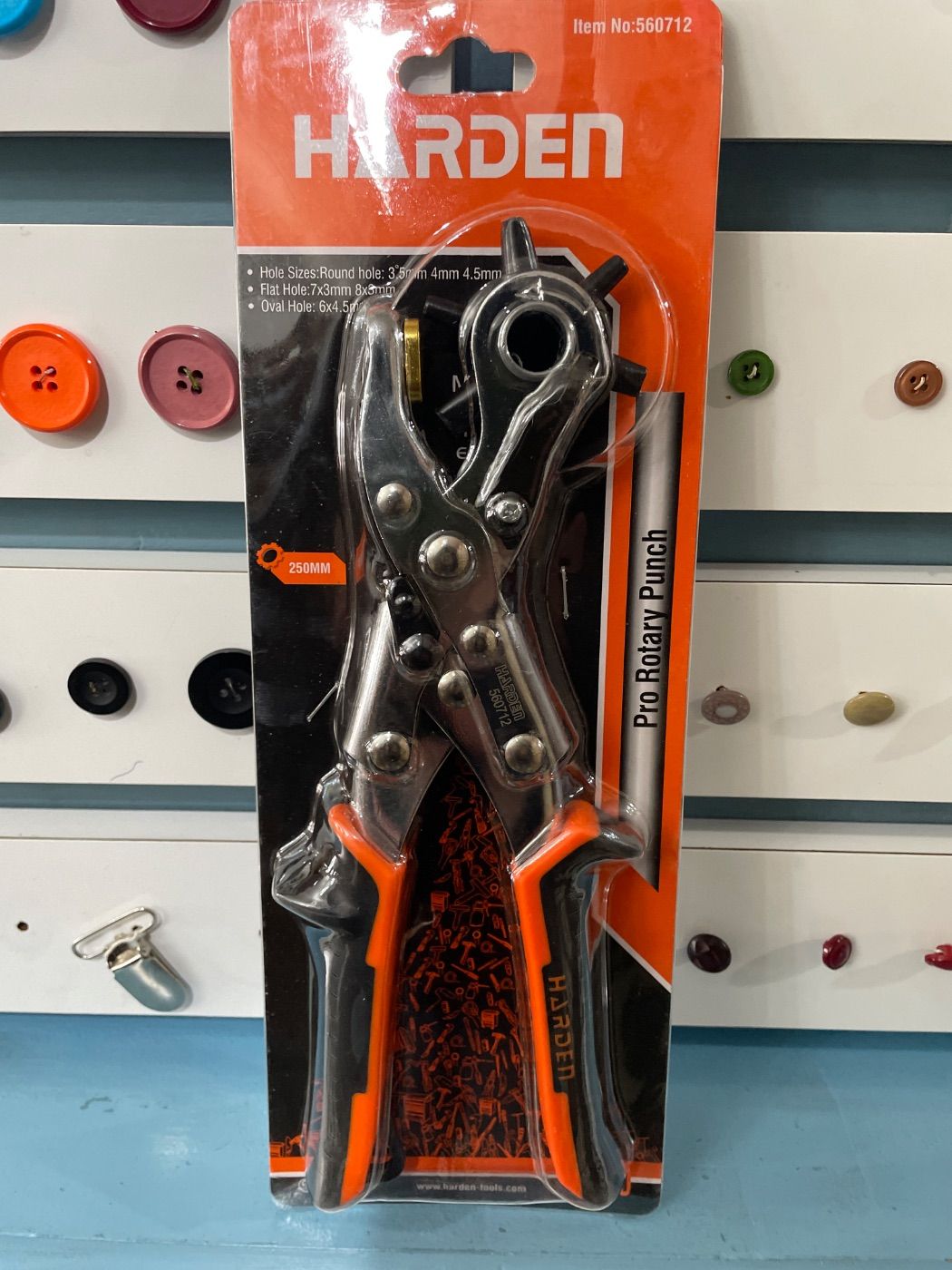 Pinza perforadora