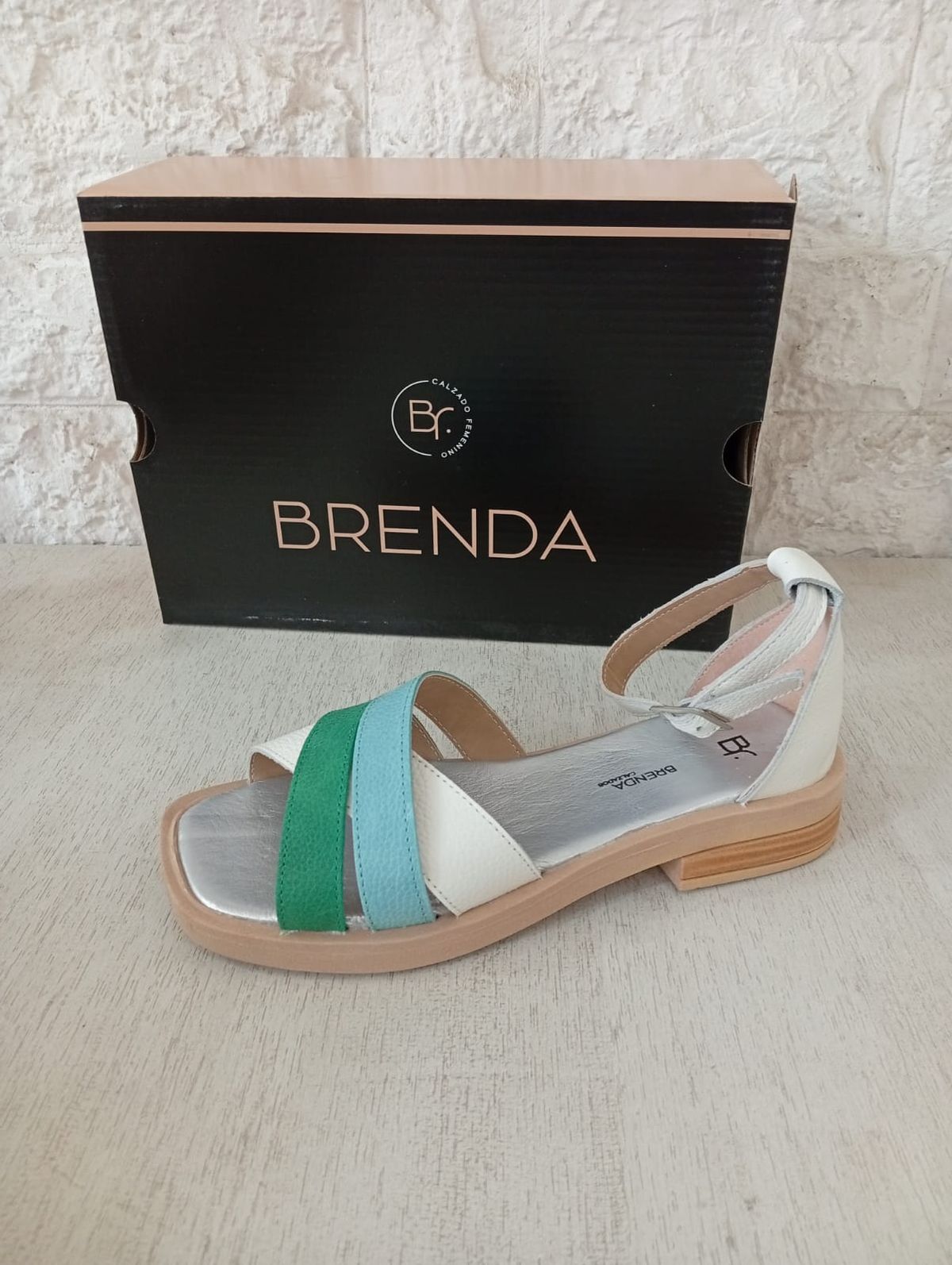 Brenda 930