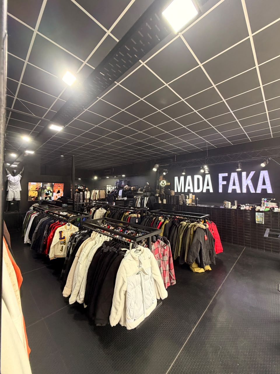 Ropa informal - foto 2